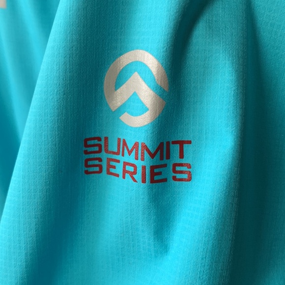 The North Face Summit Series Women’s Jacket - Picture 4 of 7